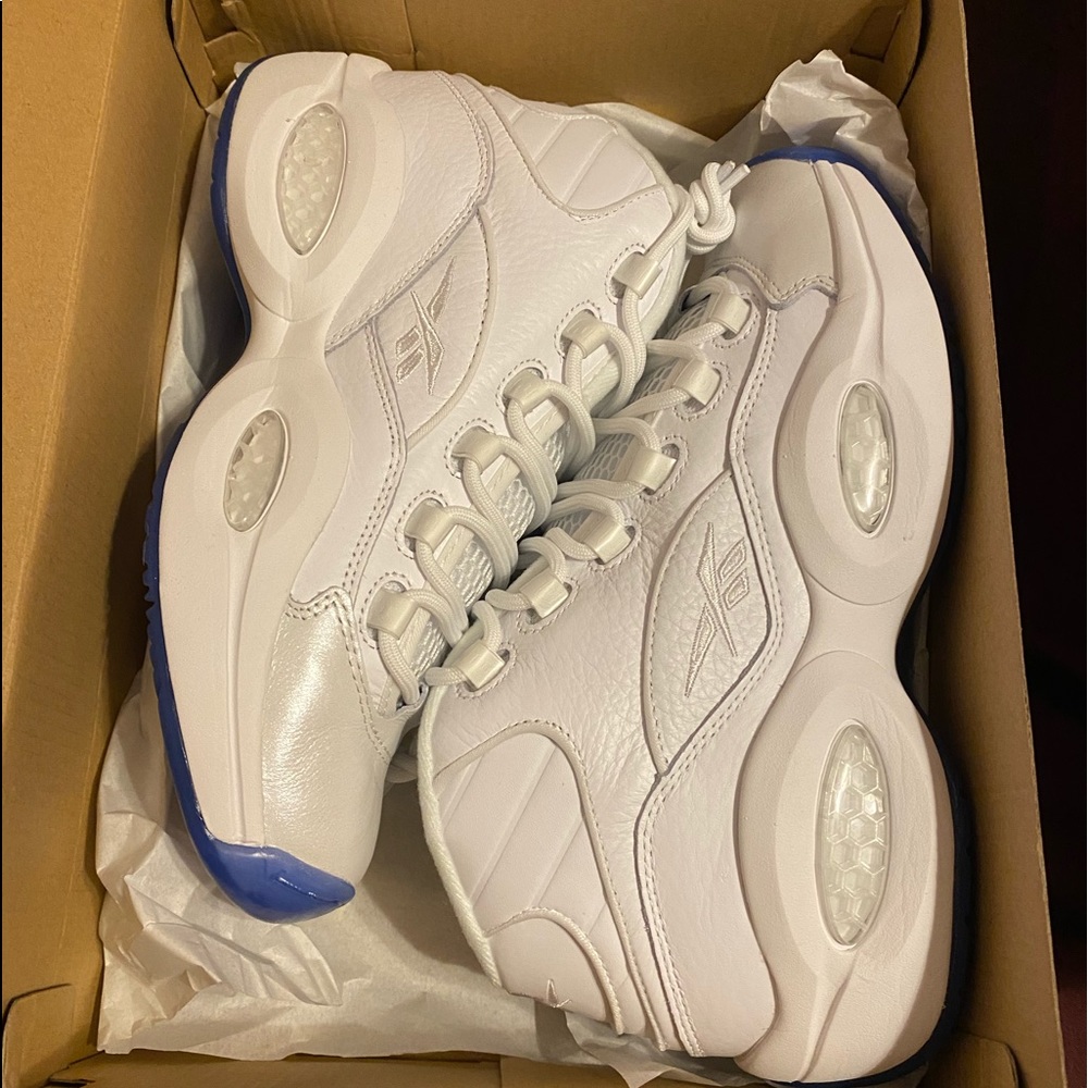 Brand new never worn RBK question mid